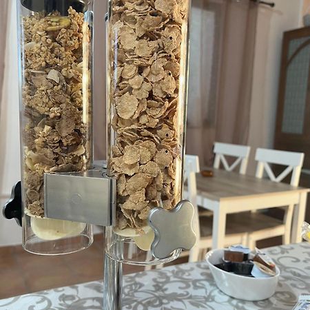 Il Melarancio Bed and Breakfast Pescia Romana Buitenkant foto