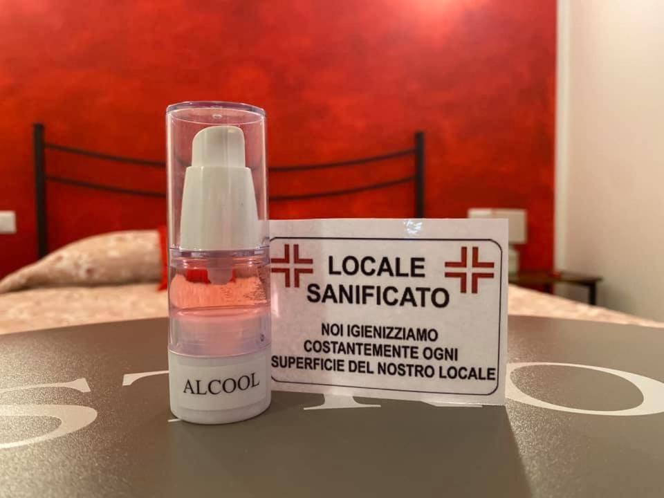 Il Melarancio Bed and Breakfast Pescia Romana Buitenkant foto