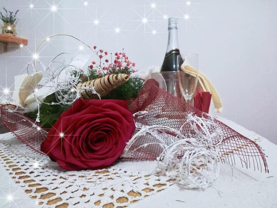 Il Melarancio Bed and Breakfast Pescia Romana Buitenkant foto