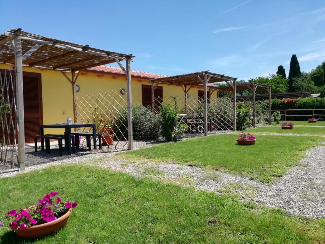 Il Melarancio Bed and Breakfast Pescia Romana Buitenkant foto