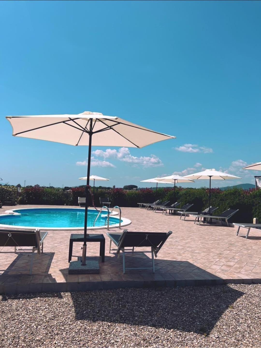Il Melarancio Bed and Breakfast Pescia Romana Buitenkant foto